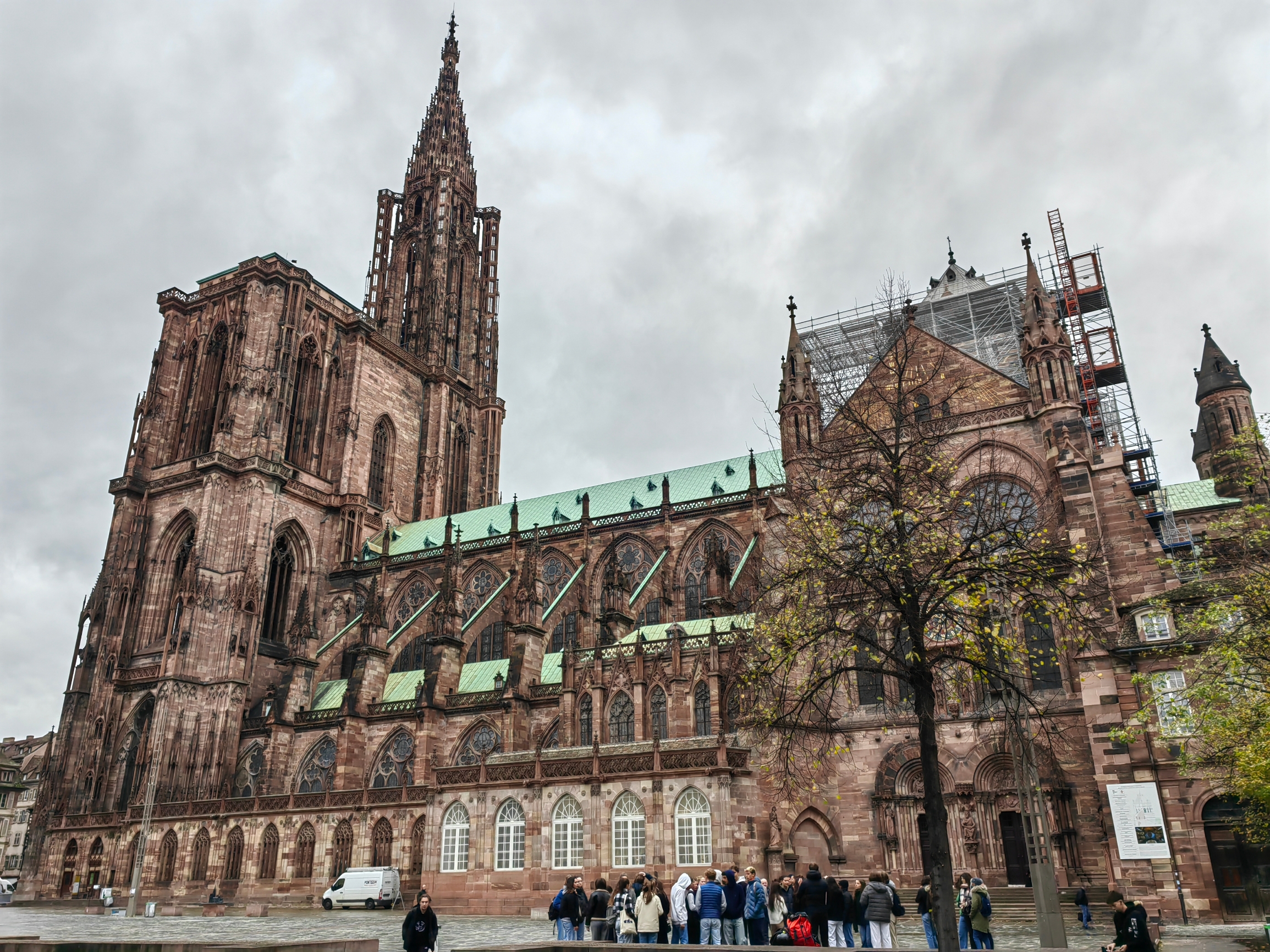 中世纪欧洲的最高建筑—法国斯特拉斯堡大教堂