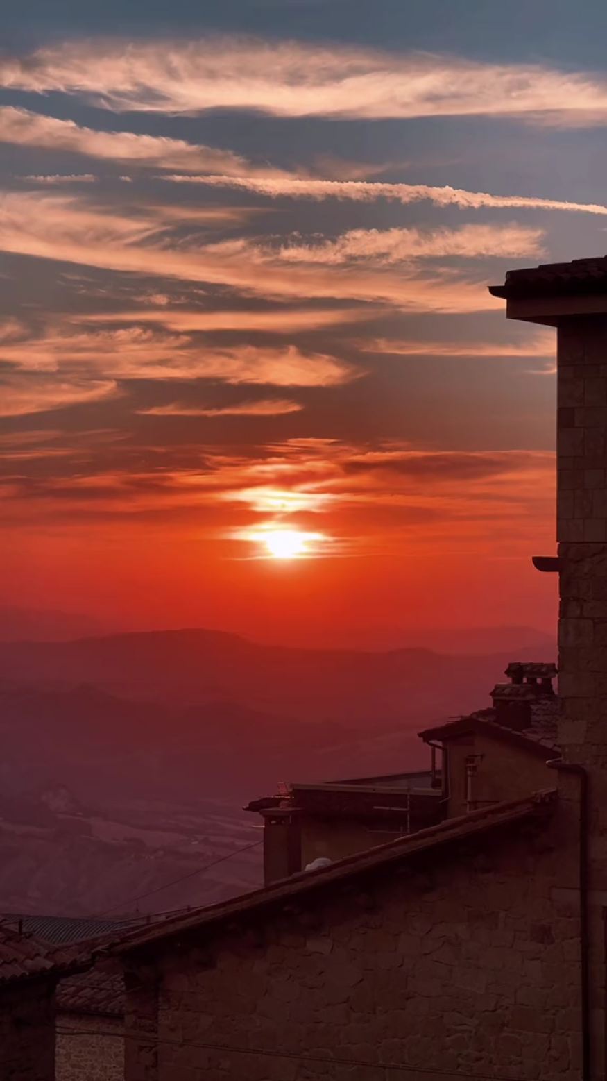 Sunset over San Marino 🌅 🧡