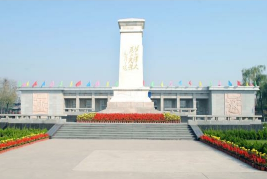 刘胡兰纪念馆是全国重点烈士纪念建筑物保护单位，坐落在山西省吕梁市文水县刘胡兰镇刘胡兰村（原名云周西村