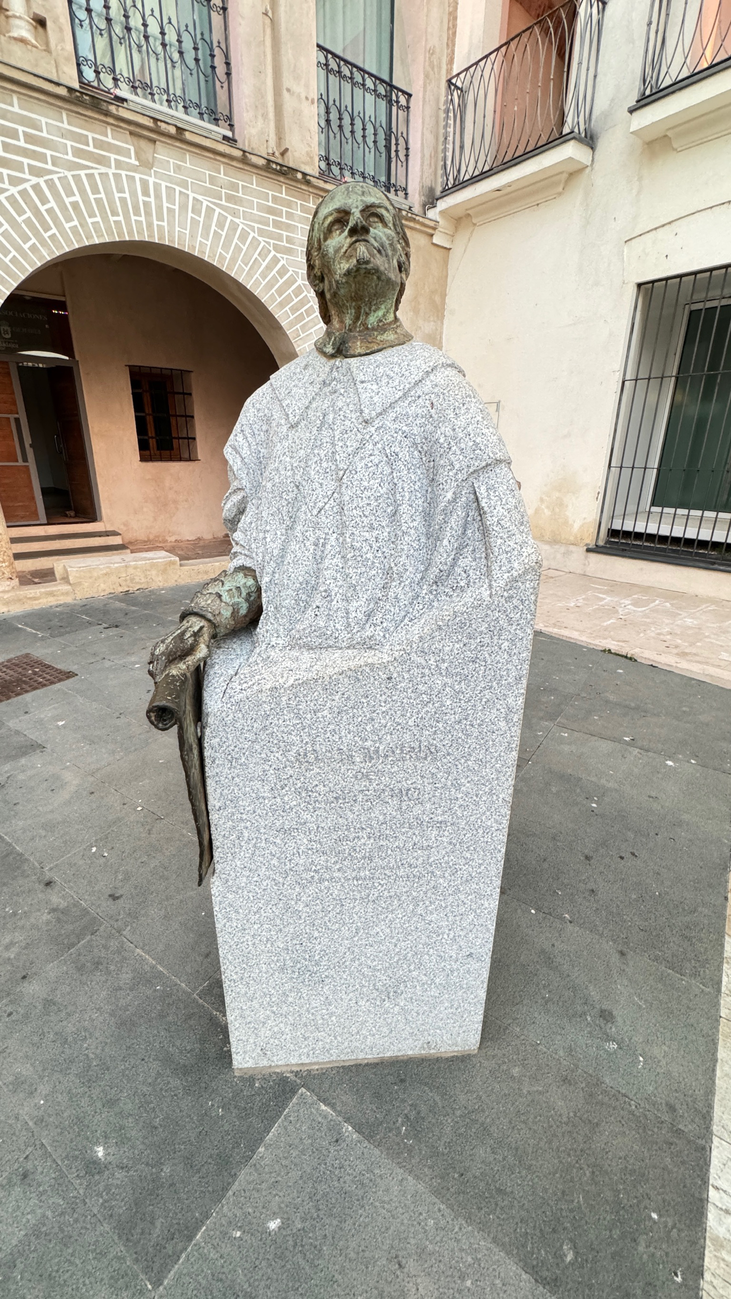 胡安·马林·德·罗德兹诺主教纪念碑Estatua a Mar