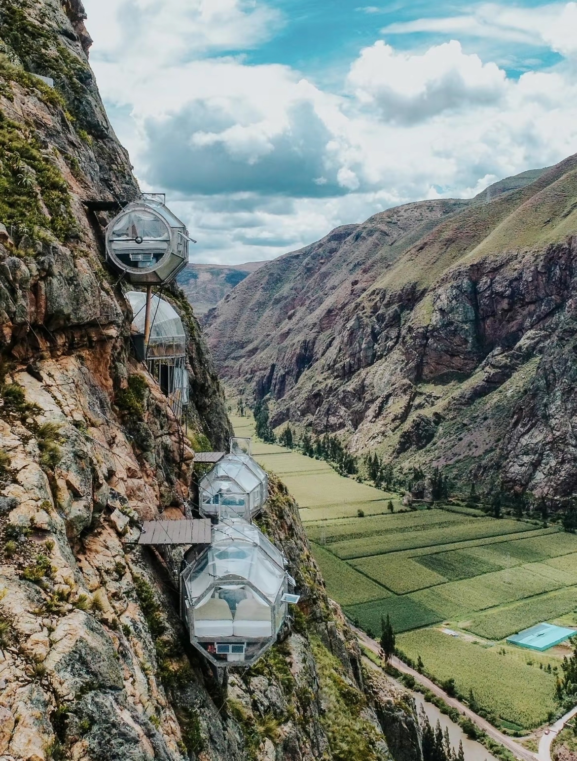 秘鲁的悬崖酒店，恐高的不要尝试！！！
