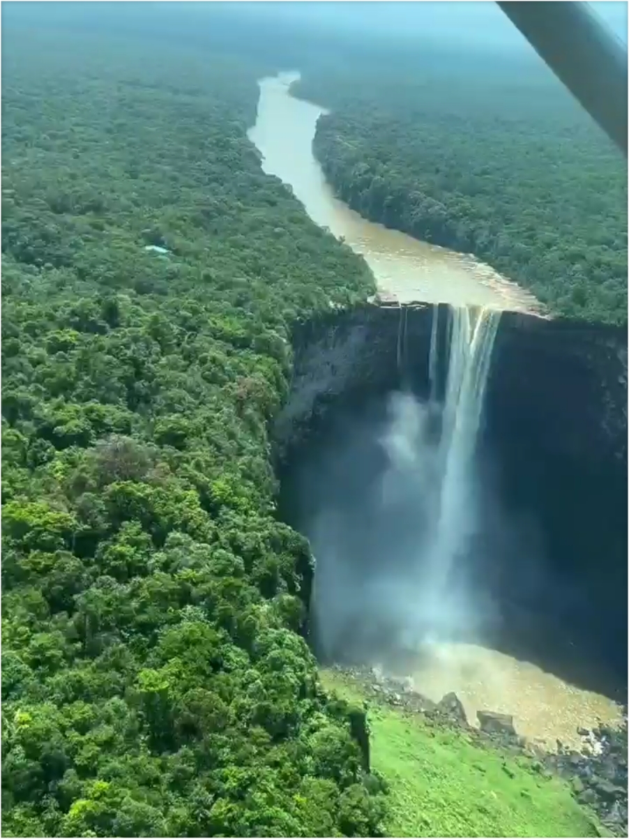 凯特尔瀑布，世界上最大的单滴瀑布