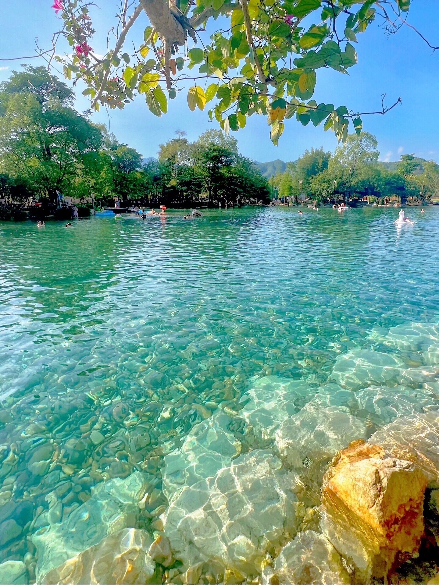 夏日避暑游｜广州周边宝藏玩水圣地韶关冷泉滩