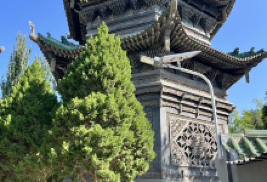 四旗梁子拱北景点图片