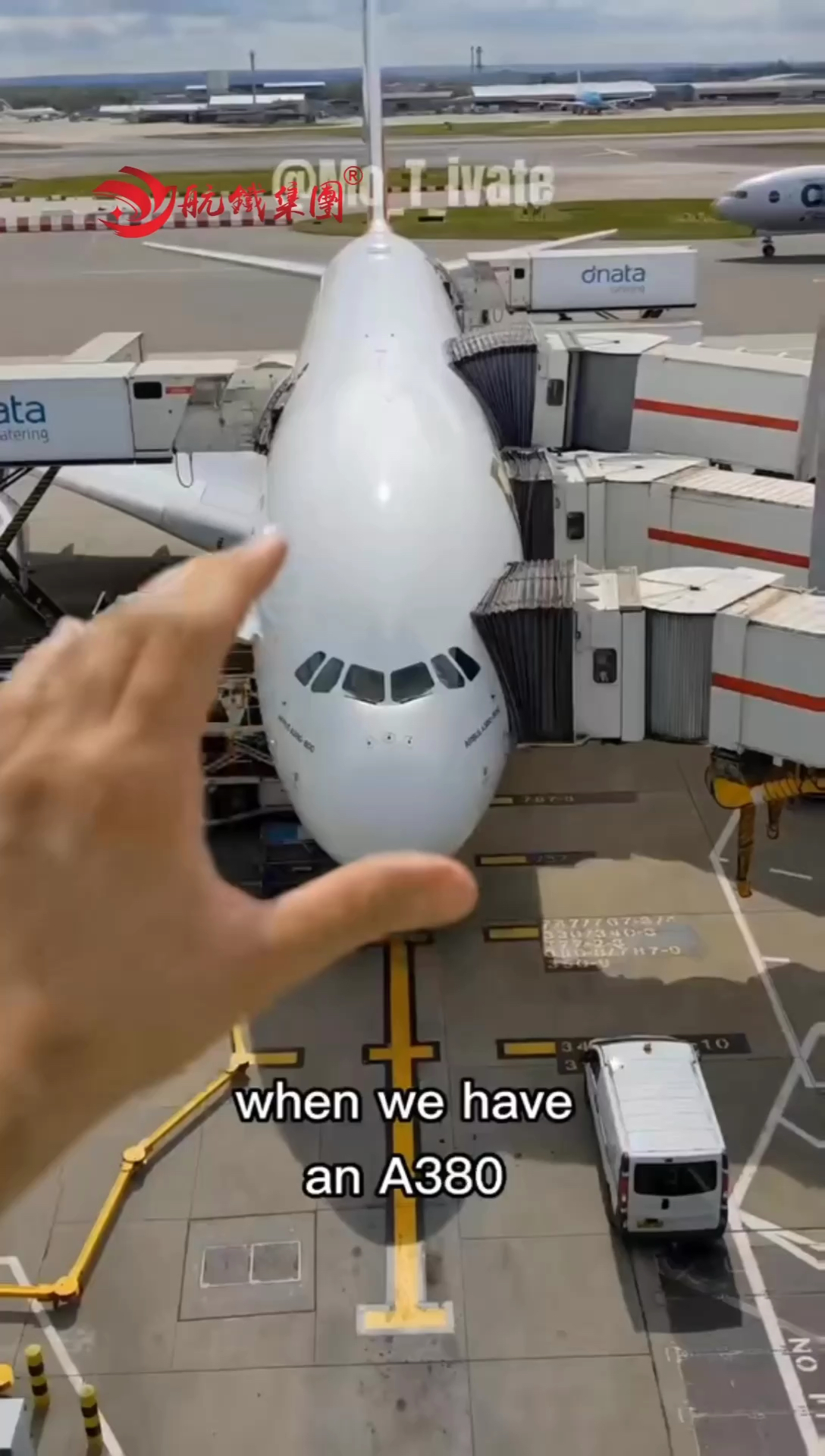 这是什么型号的飞机需要三个走廊