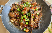 依山傍水酒楼(旌德店)餐厅图片
