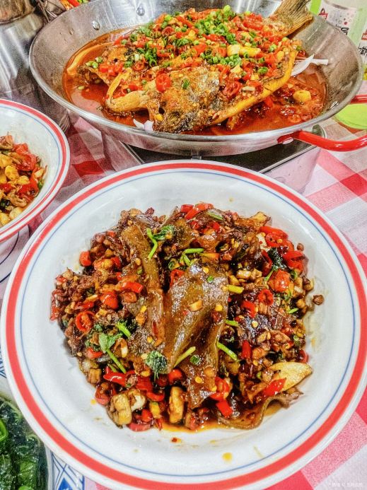 小萝卜头浏阳菜馆(金桑园小区店)