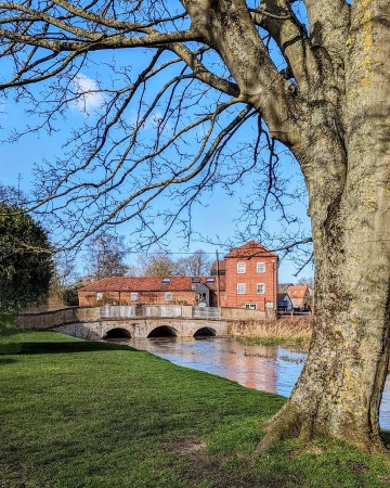 Unthank Arms Bar & Restaurant