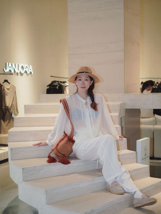 Gallery 2