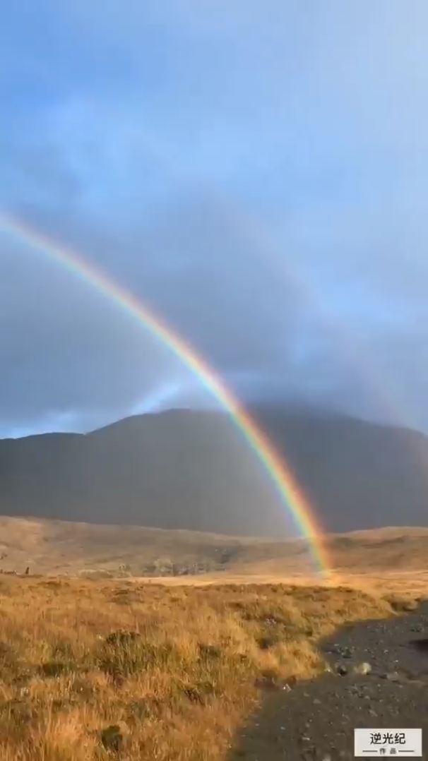 在苏格兰天空岛看到双彩虹！