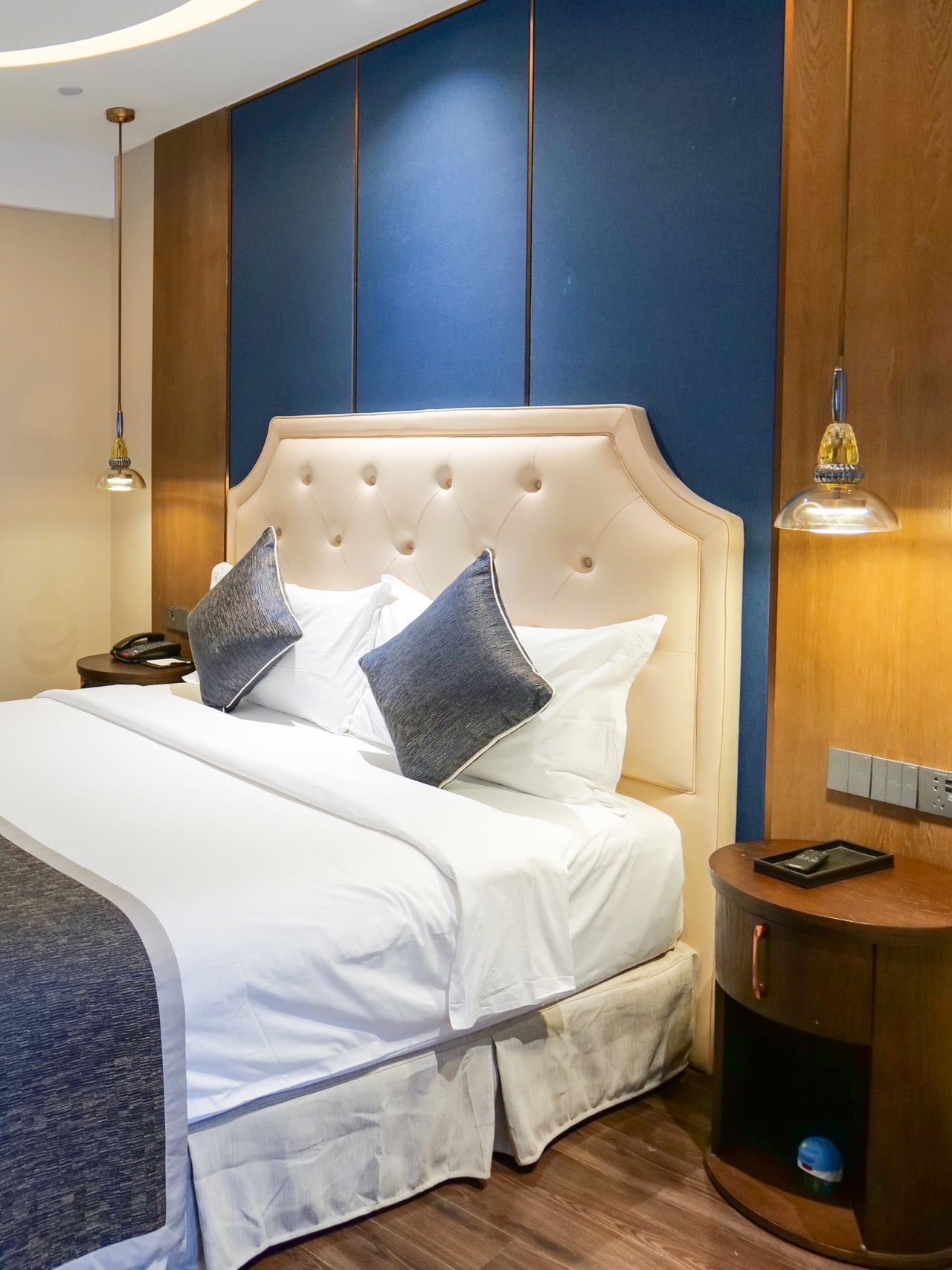 姐妹四更烤猪店餐厅图片