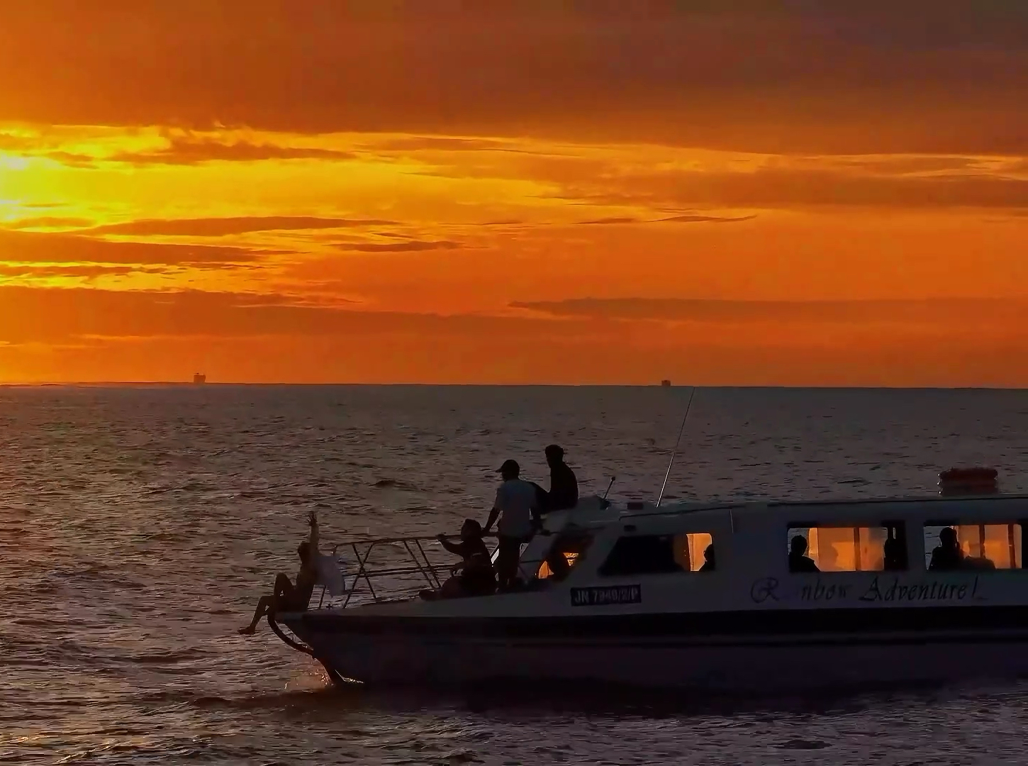 沙巴旅行Vlog｜这一天，我同时看到了玻璃海和绝美海上夕阳