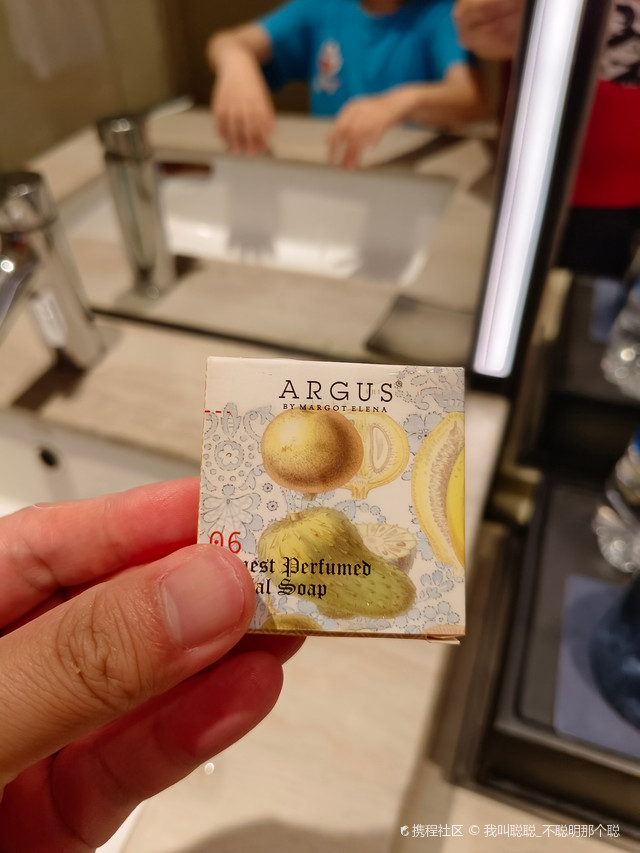 探店|彭年万丽酒店_慈善家余彭年先生的酒店!