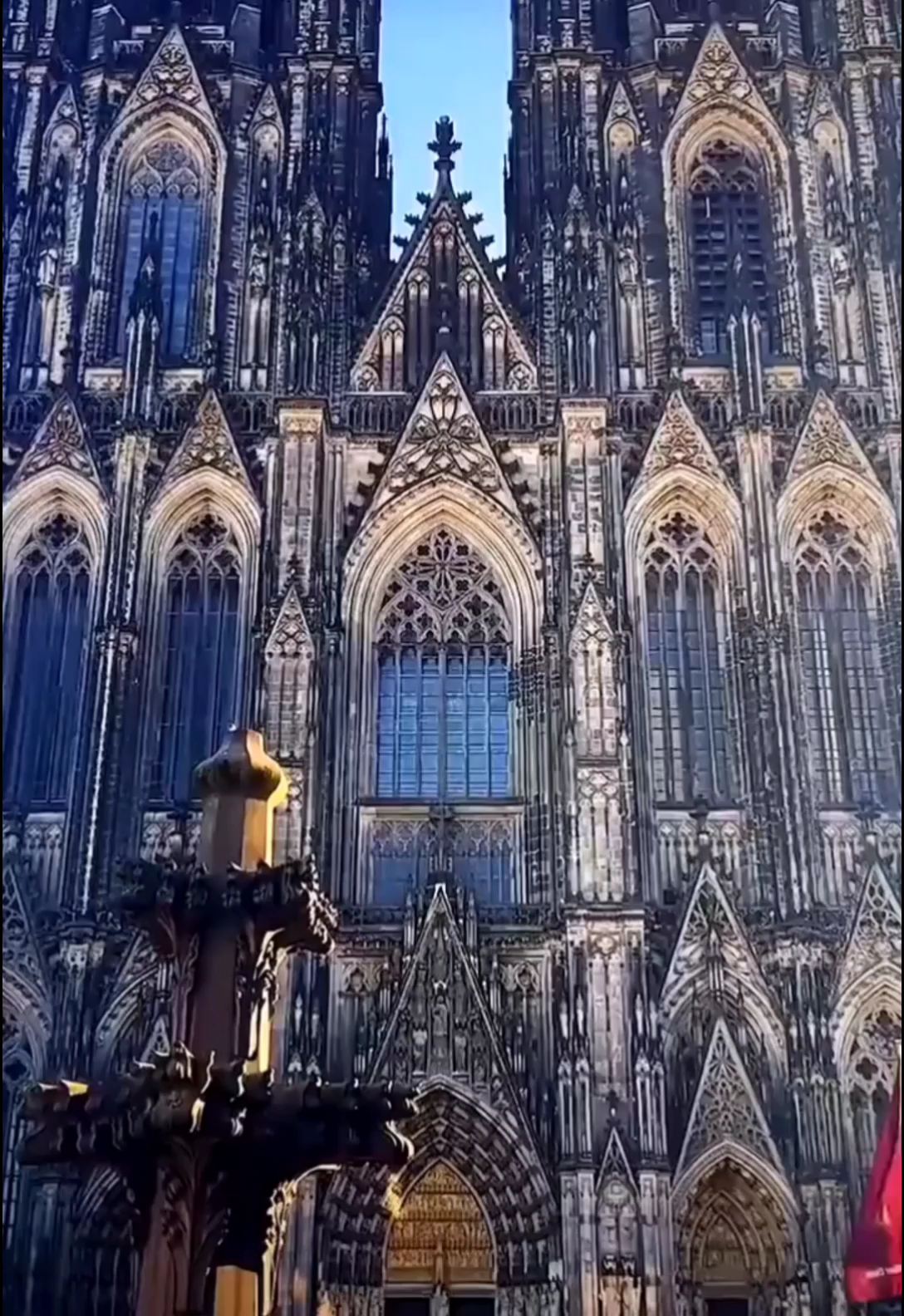 德国科隆大教堂，视觉的极致享受，你一定是特别有福气的特别有品味的人才能刷到这个……