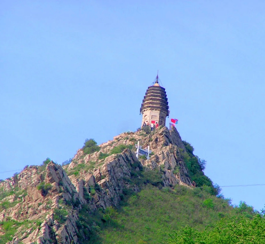 清凉山华严寺砖塔