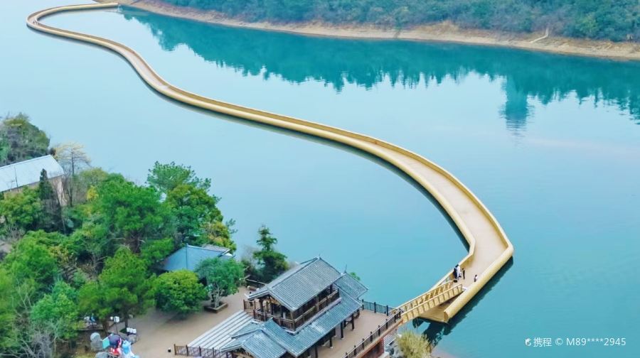 庐山西海玻璃观光塔