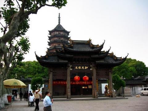 北塔报恩寺，是苏州历史最悠久的寺院，距今已有1700多年。始建于三国赤乌年间(238-251年)，据