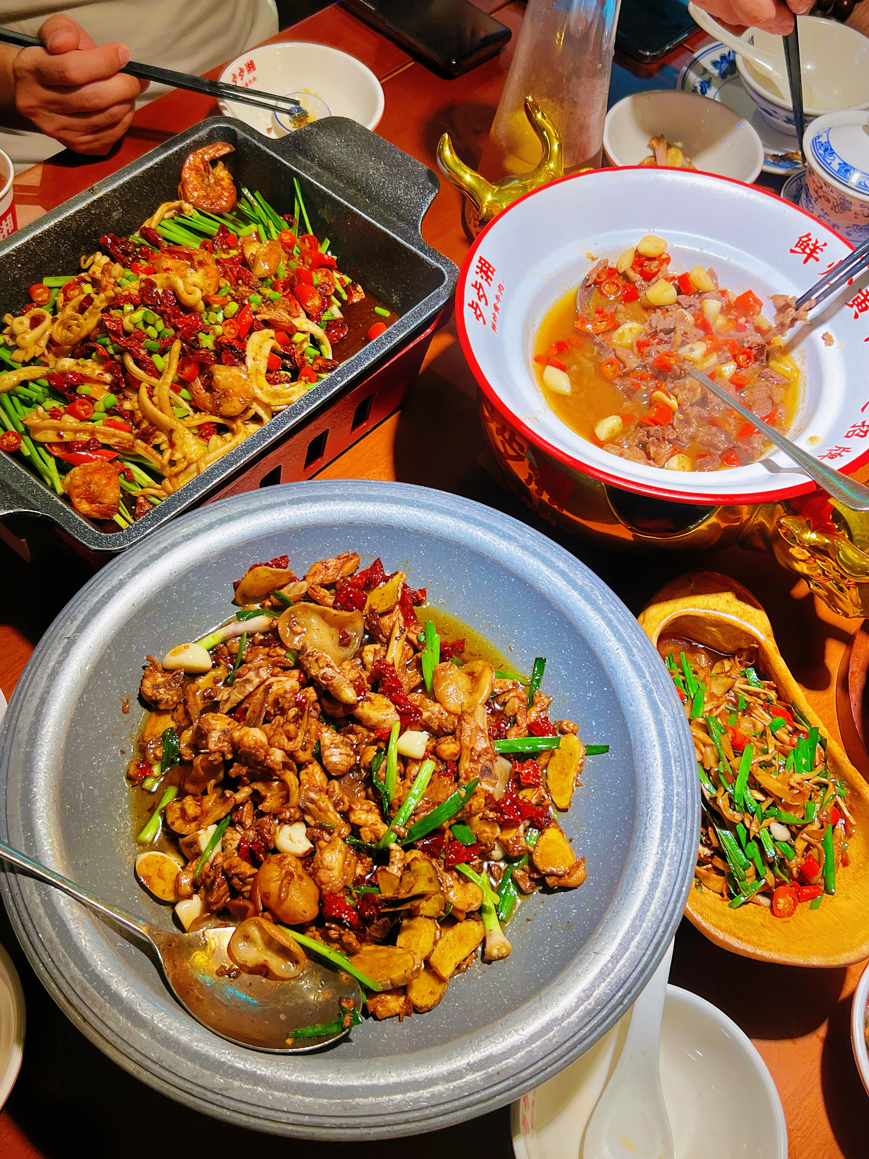 餐餐湘·鲜炒黄牛肉(花山店)