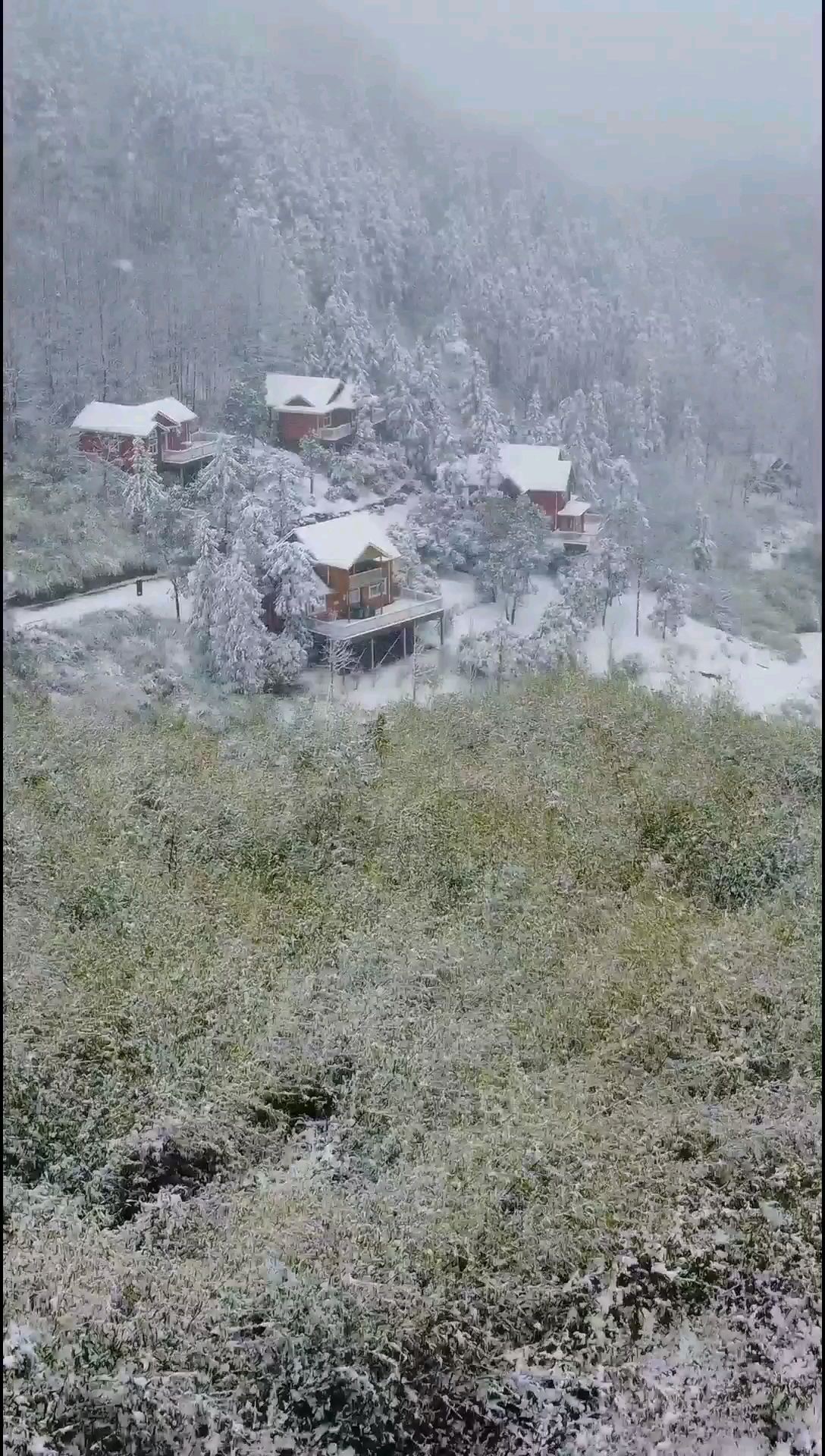 贵州黔东南贵洞风景区雪景