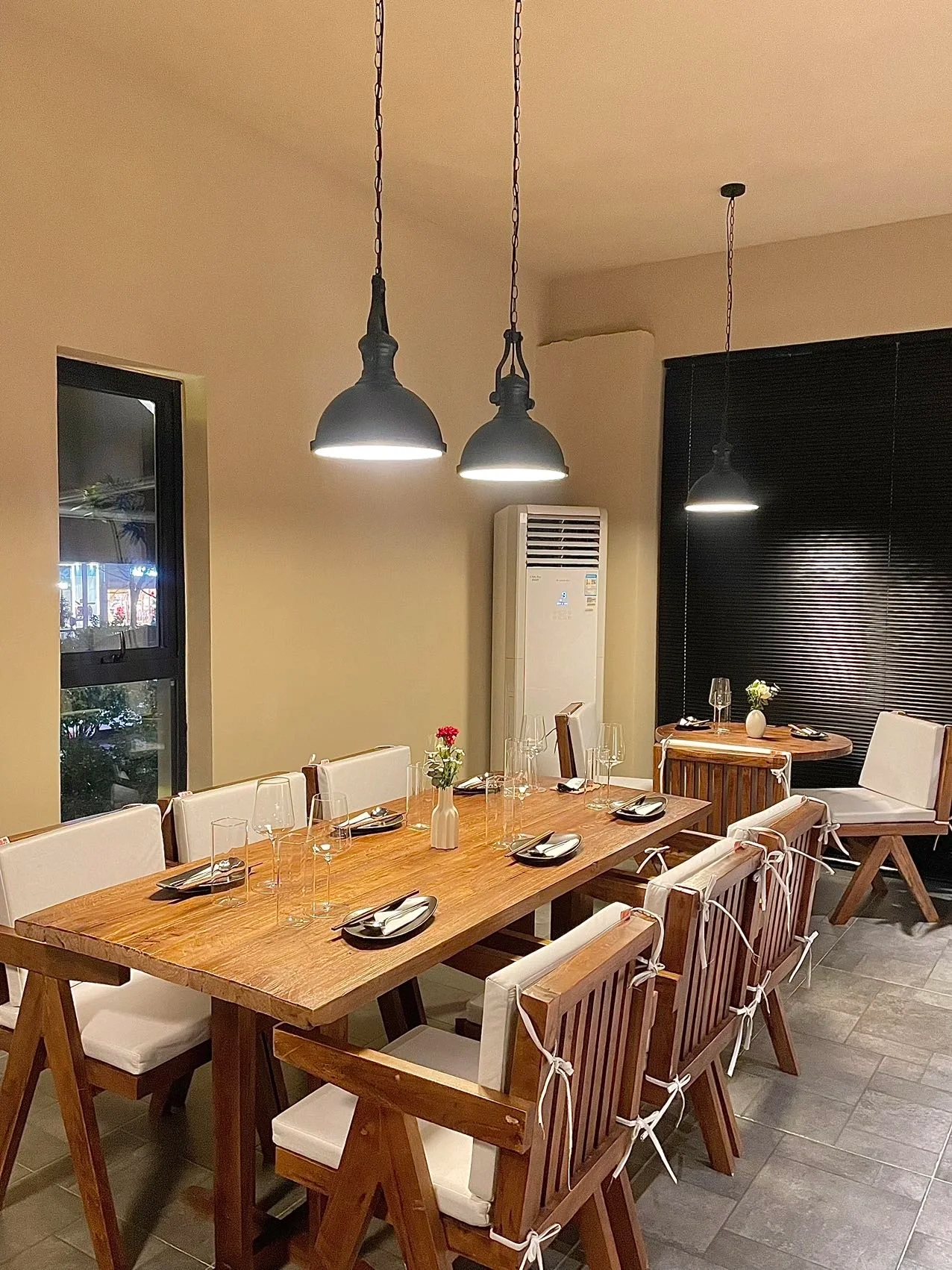 贵州花江富成狗肉老店(德雅路店)