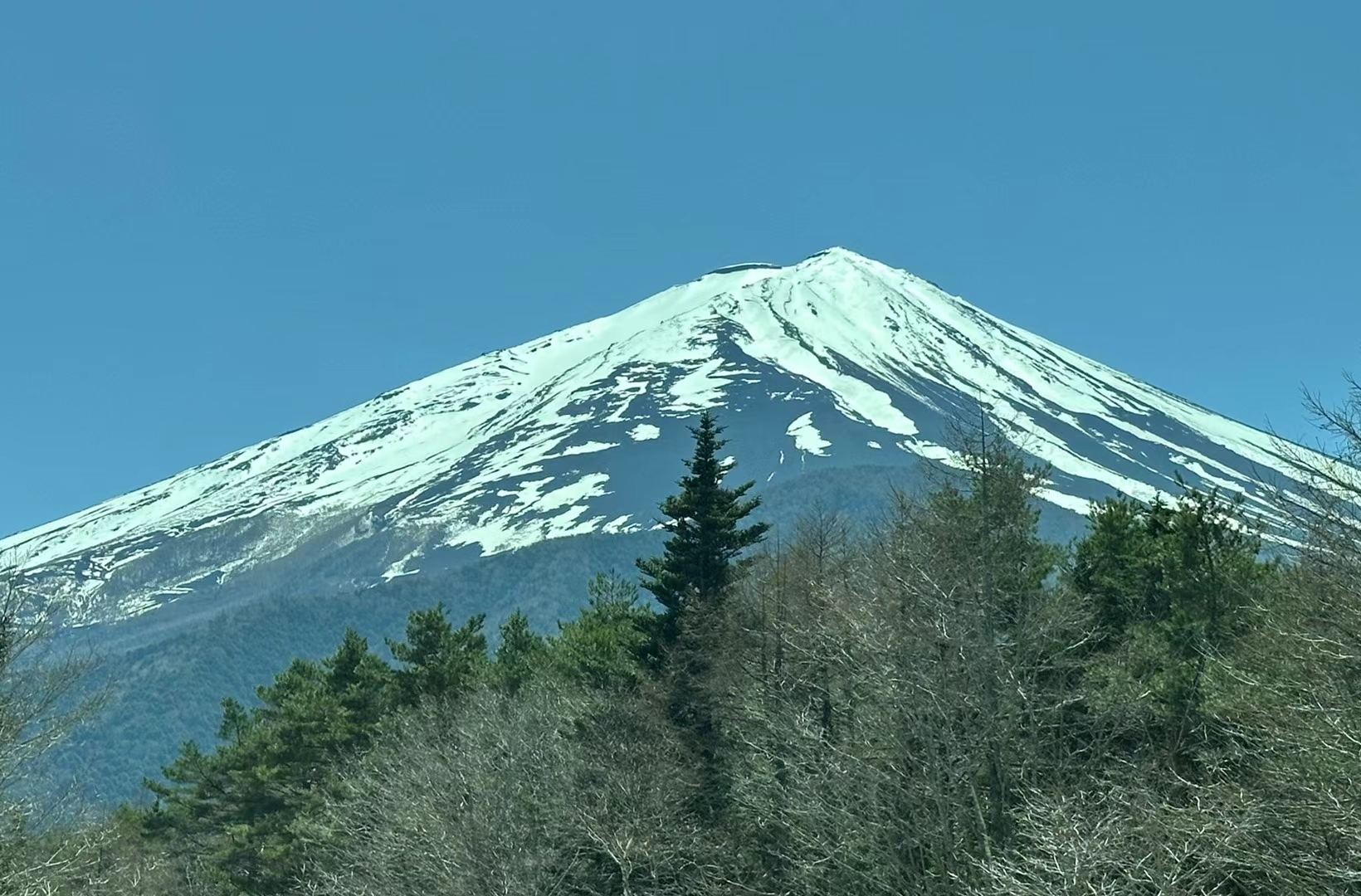 以前是陈奕迅歌中的富士山下，现在近在咫尺