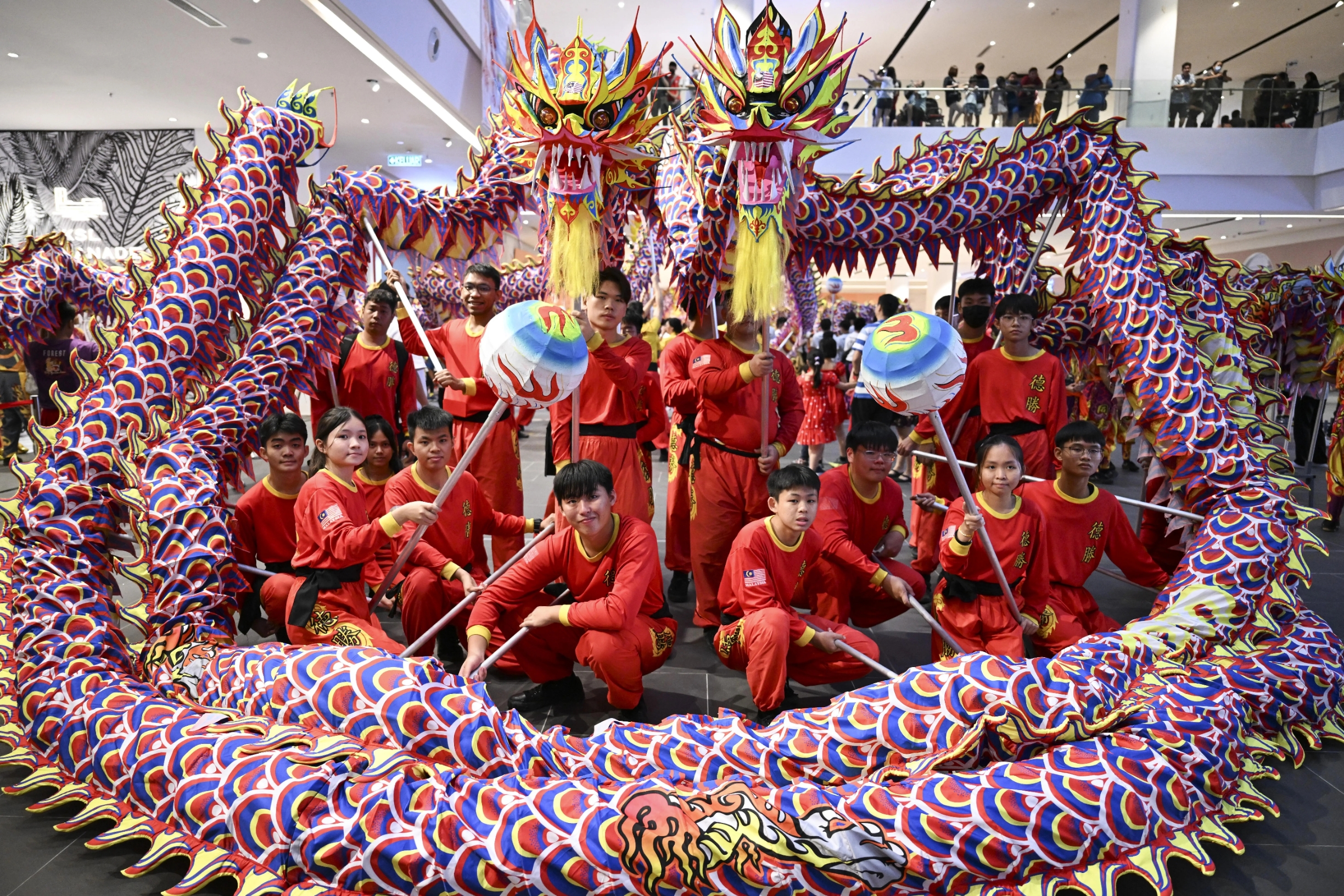 118条祥龙齐舞，马来西亚欢庆2024龙年盛典