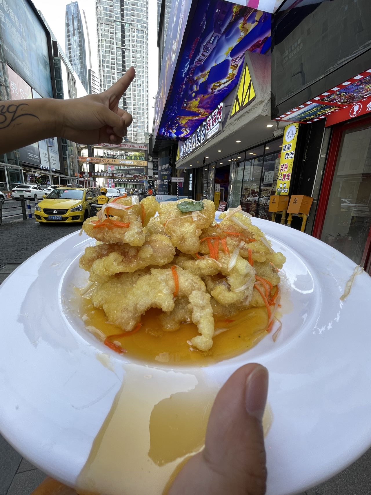 东北雪乡铁锅炖餐厅图片