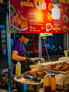 查德夜市-曼谷-走南闯北的昌哥