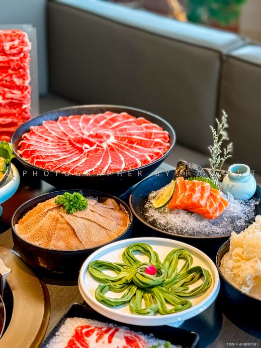 华晟山城鼎味·海鲜肥牛火锅(东港店)