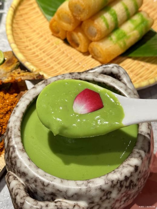椰妹·椰子鸡火锅(万象汇店)