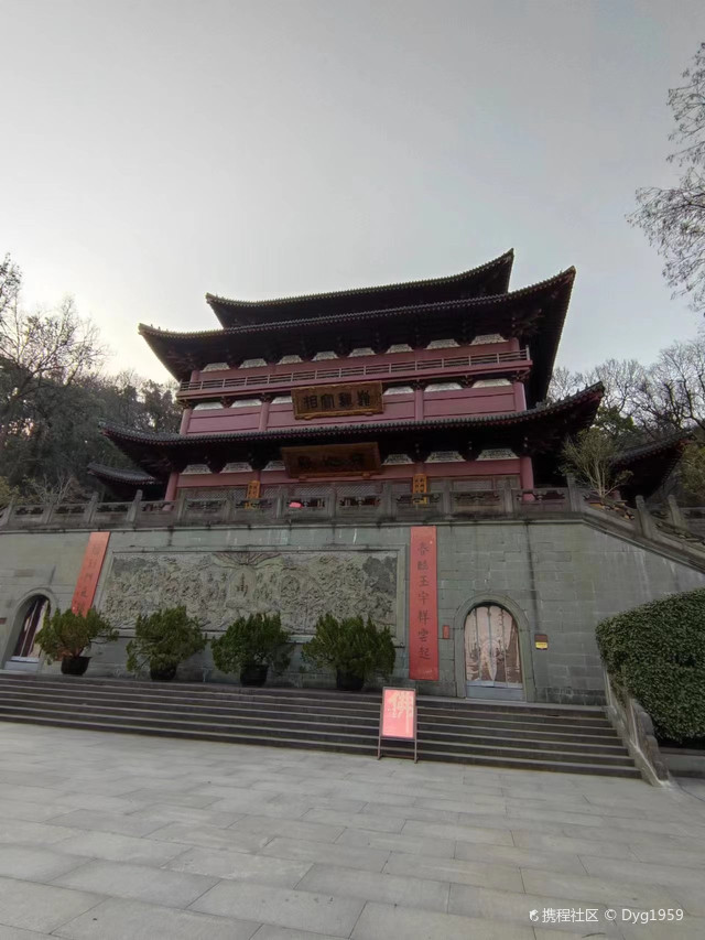 净慈寺_杭州南屏晚钟玩法