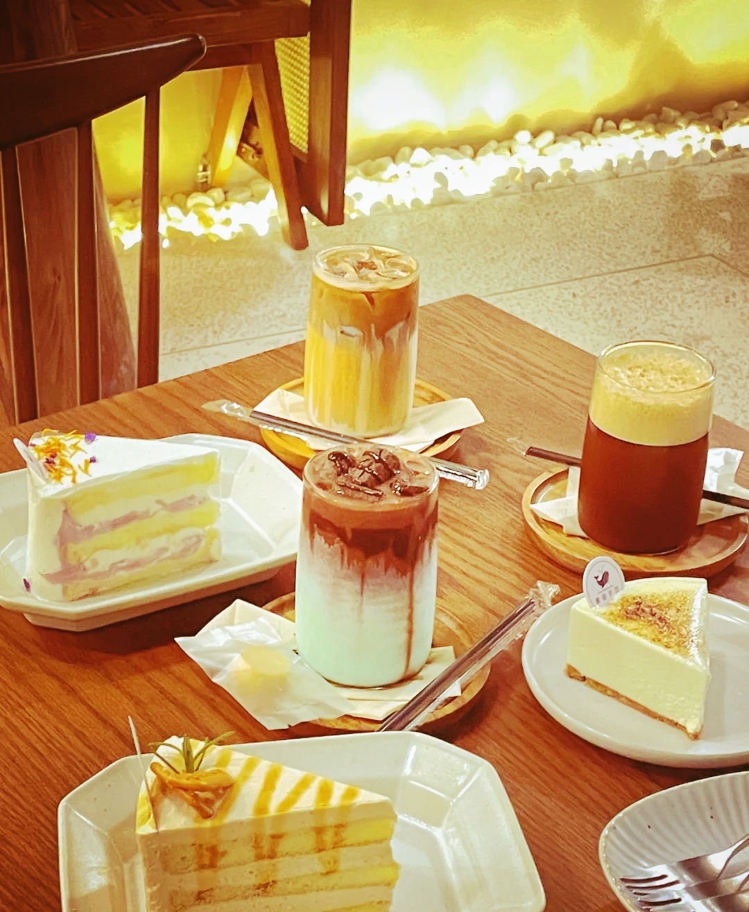 鲸鱼咖啡馆餐厅图片