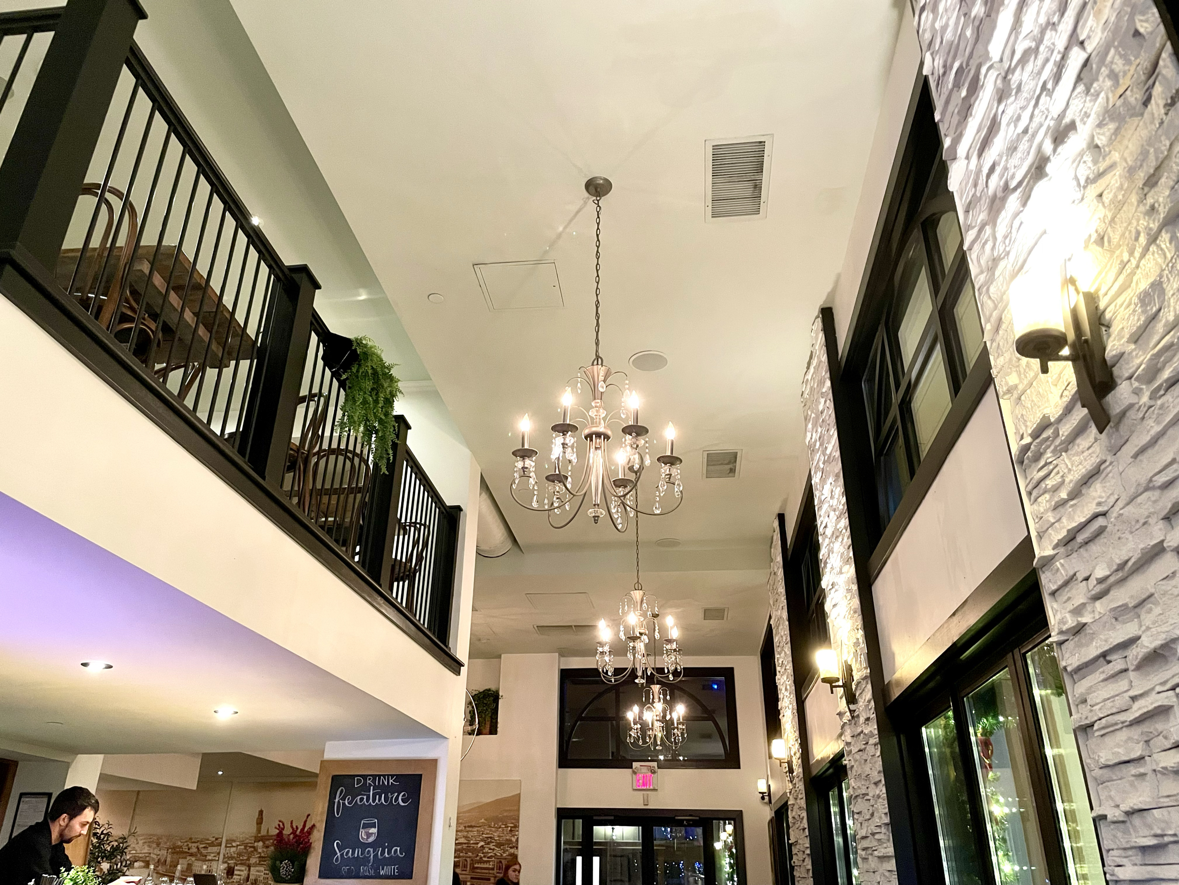 Magnone's Italian Kitchen