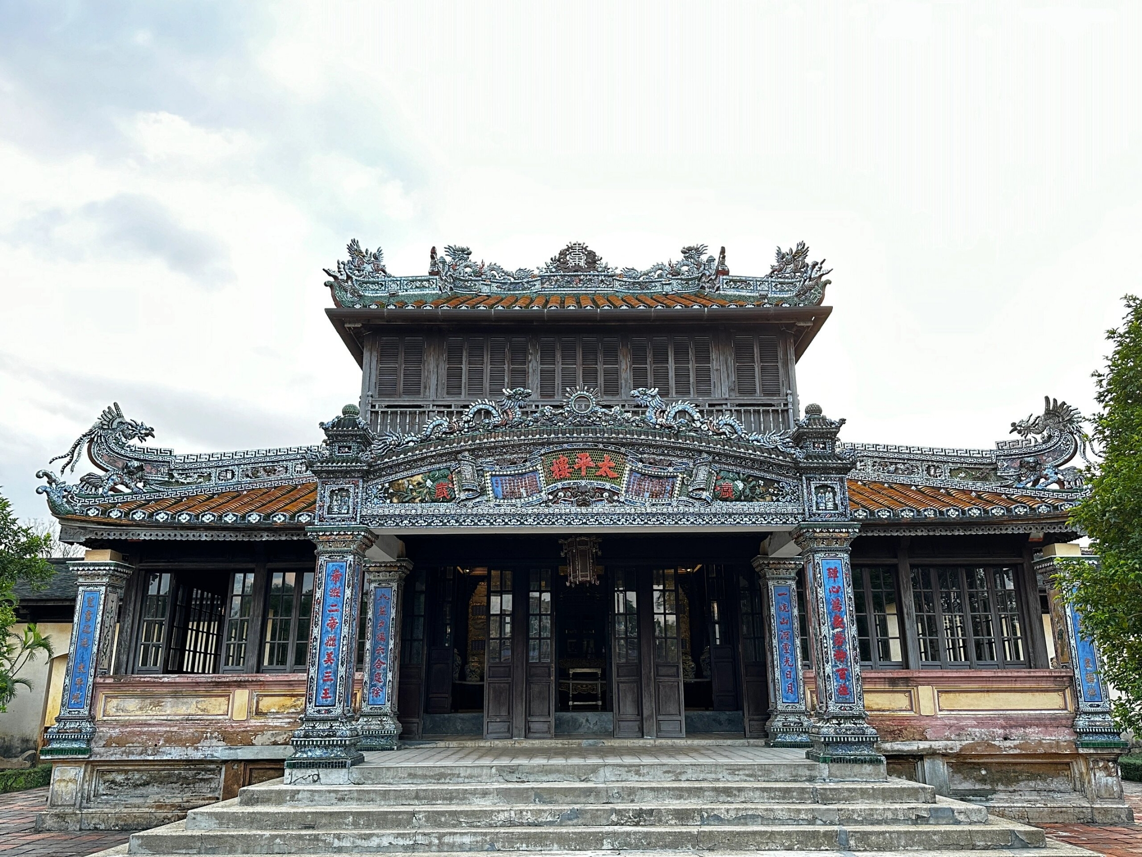 🔥越南顺化的阮朝紫禁城，是海外最大的皇宫群遗址🔥