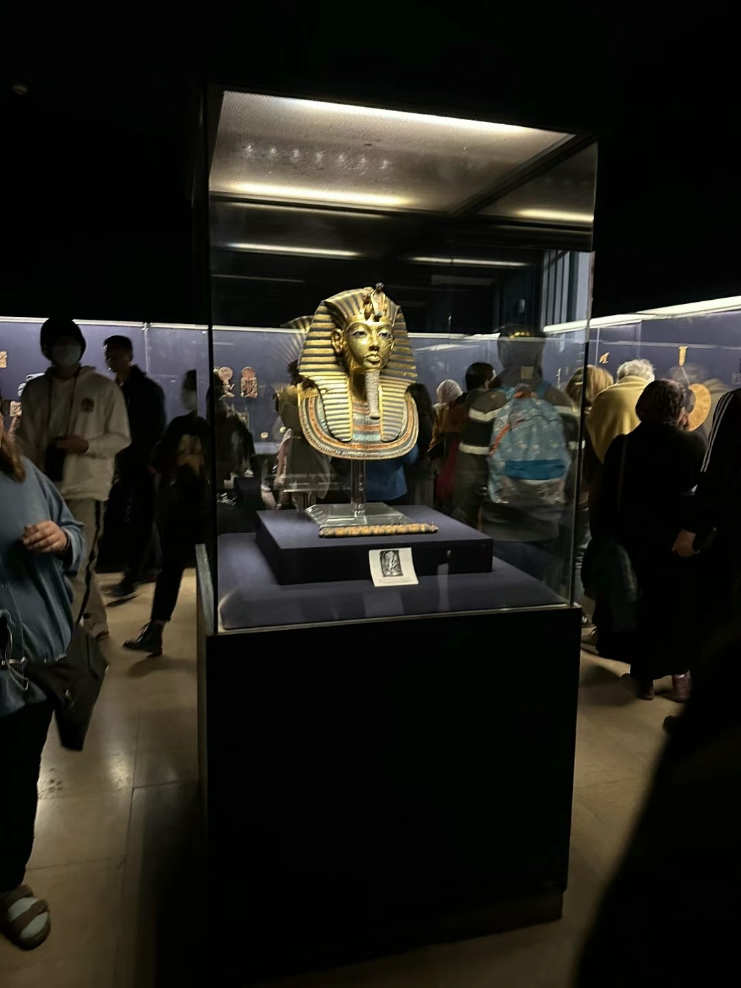 《探秘埃及：揭秘少年法老的黄金秘境——图坦卡蒙的永恒宝藏》