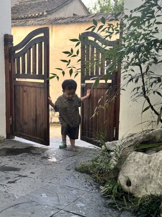 美味渔家蟹园·湖景渔家菜(缥缈峰店)