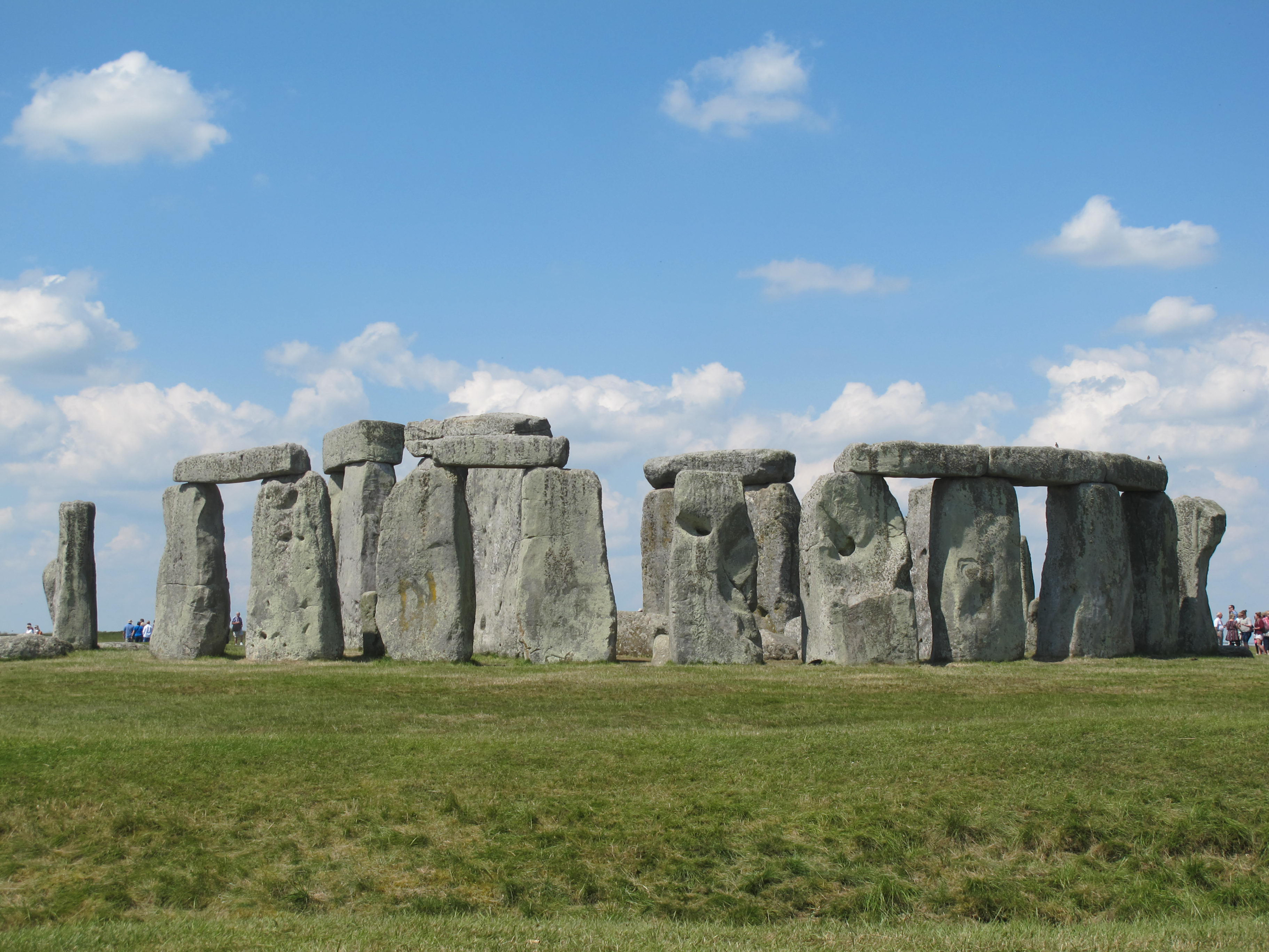 每日认识一座世界著名建筑：巨石阵 Stonehenge