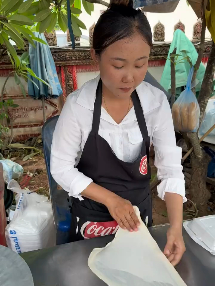 打卡老挝万荣街头飞饼，嘎嘎脆嘎嘎甜