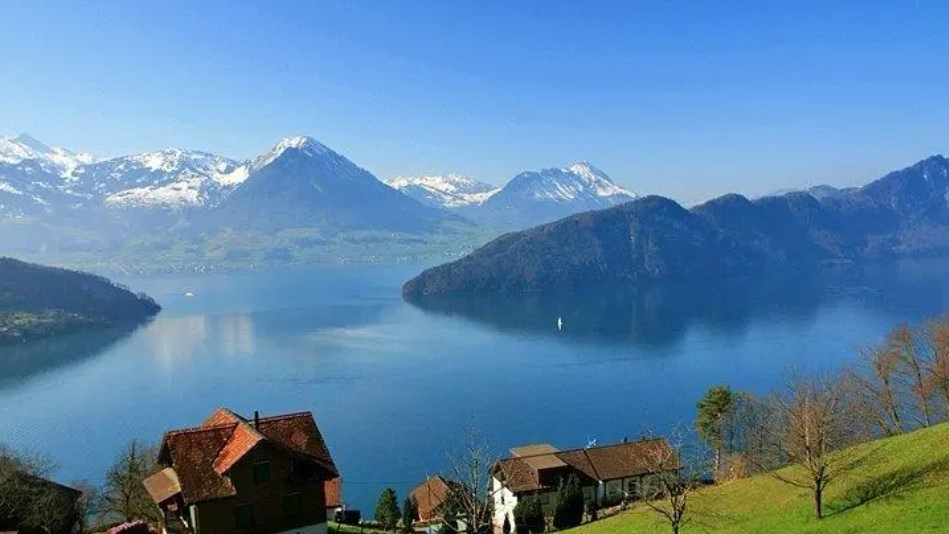 欧洲最大高山湖泊日内瓦湖