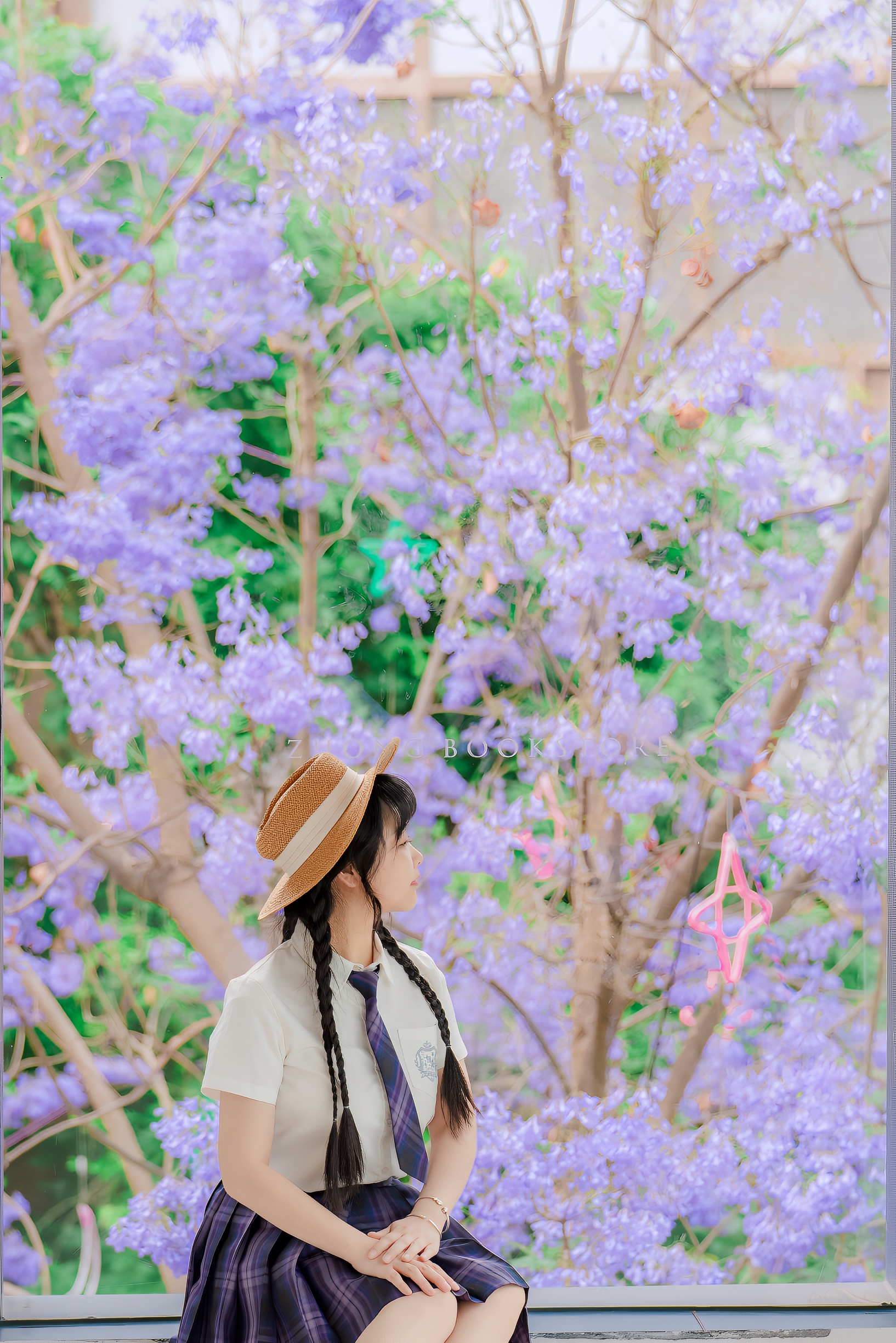 西昌蓝花楹最美机位，人少景美，拍照超出片！