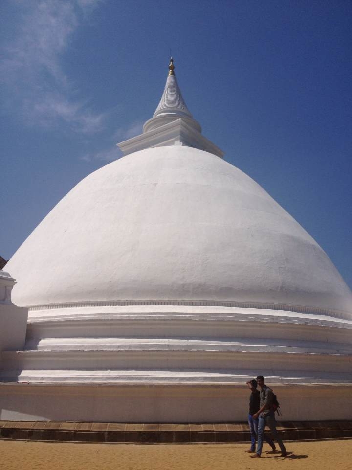 斯里兰卡之旅：凯拉尼亚大佛寺之佛塔