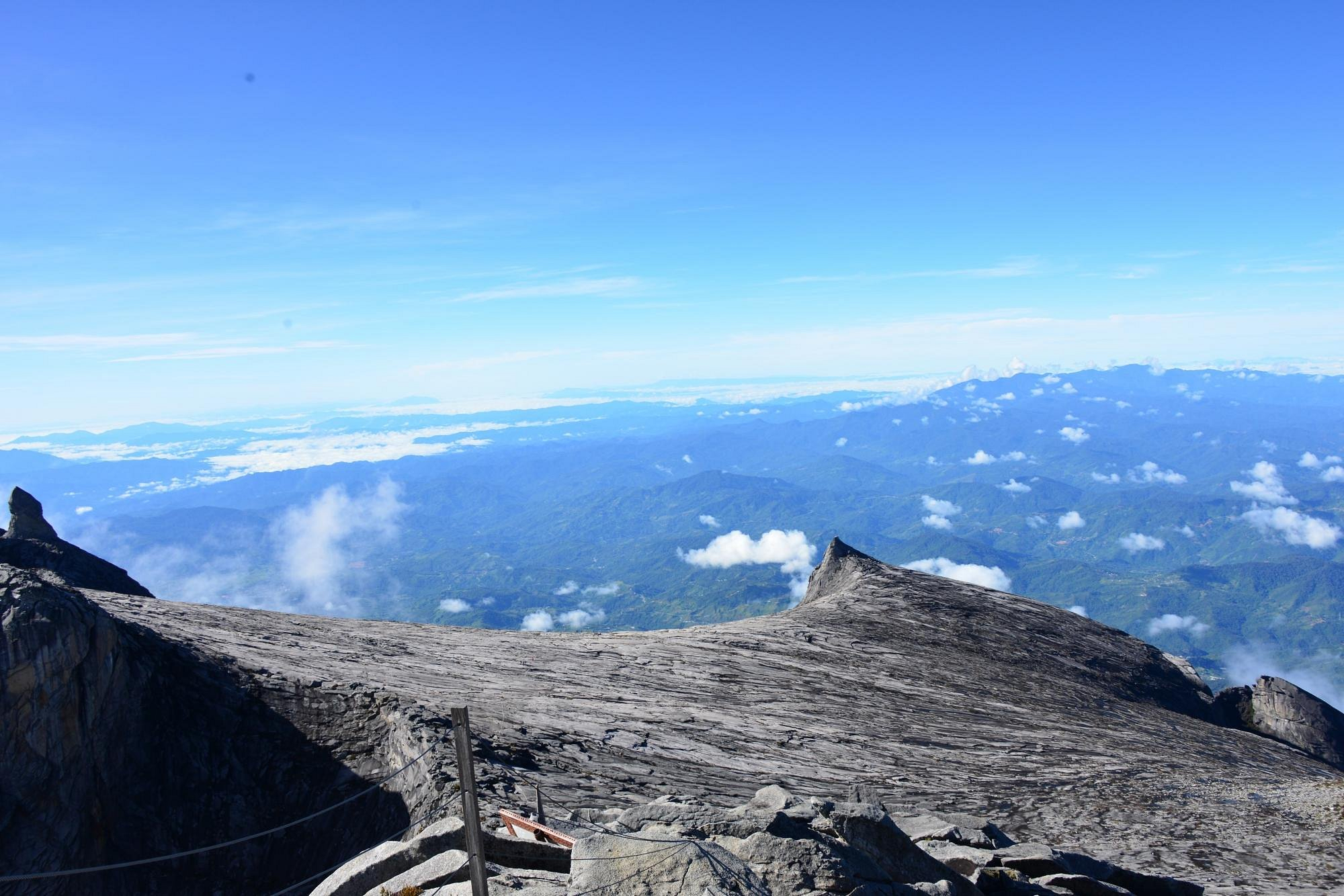 京那巴鲁山奇妙的京那巴鲁山之旅