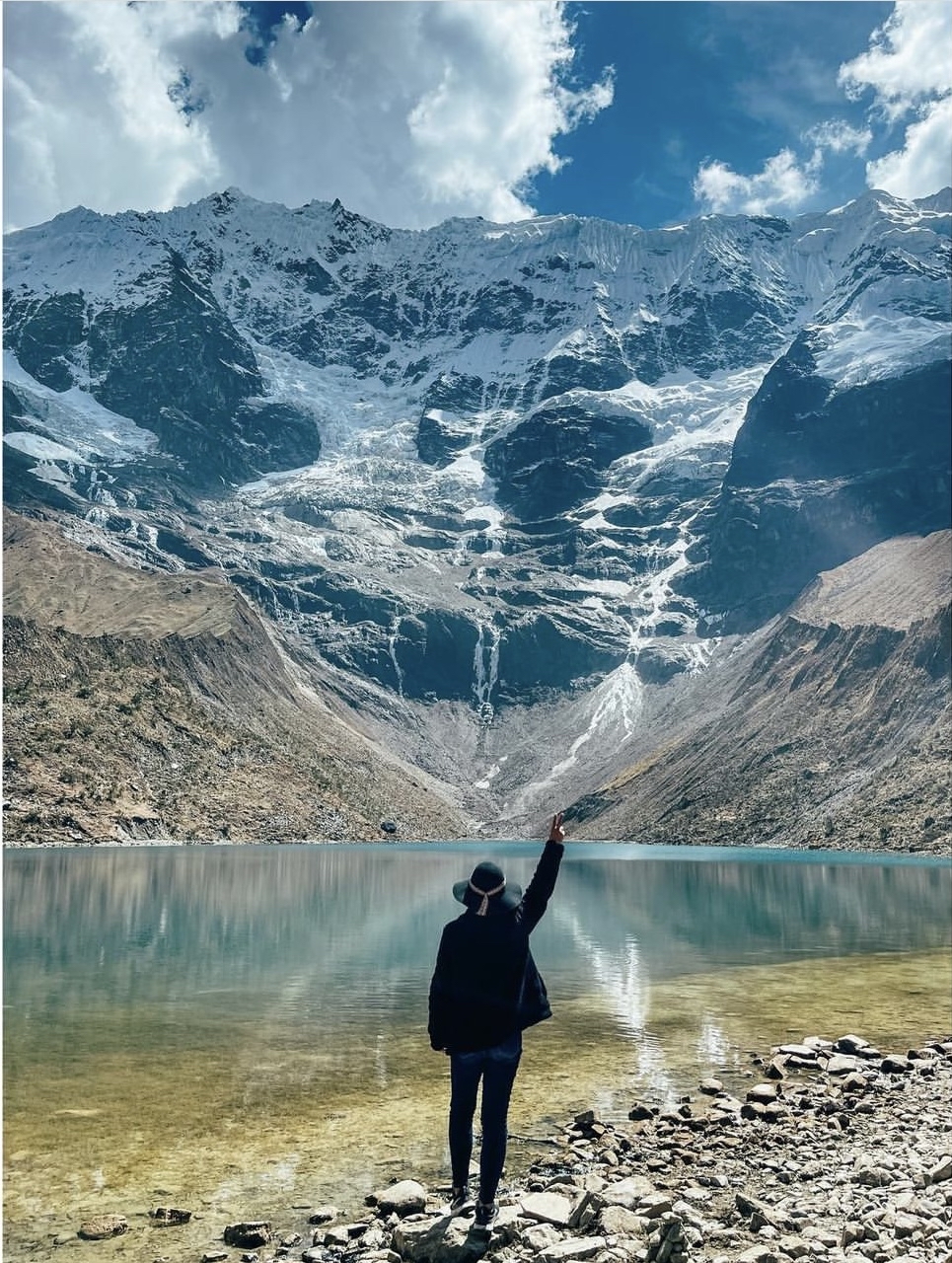 南美洲秘鲁🇵🇪的Humantay Lake（中文名：胡曼泰湖）位于安第斯山脉，在Cusco 附近，海