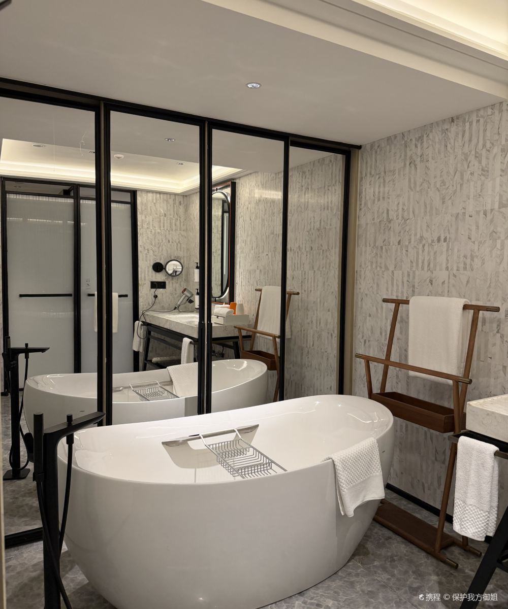 杭州西湖希尔顿嘉悦里酒店图片