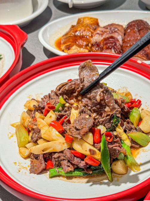 小广东地摊猪肚鸡原味烧烤