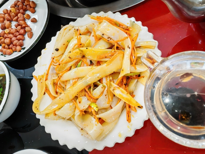 堂鱼酸汤乌鱼府(南河丽景店)