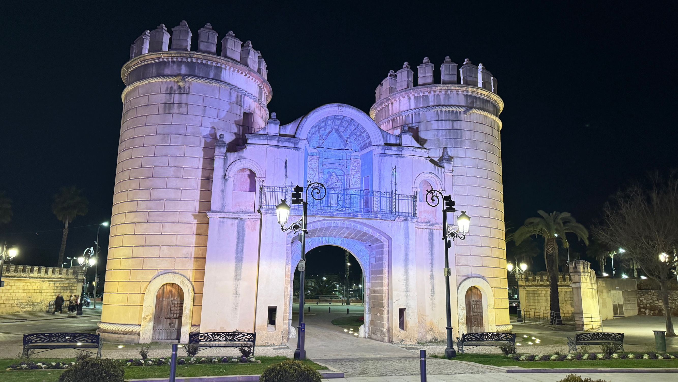 西班牙巴达霍斯Badajoz帕尔马斯门 Puerta de