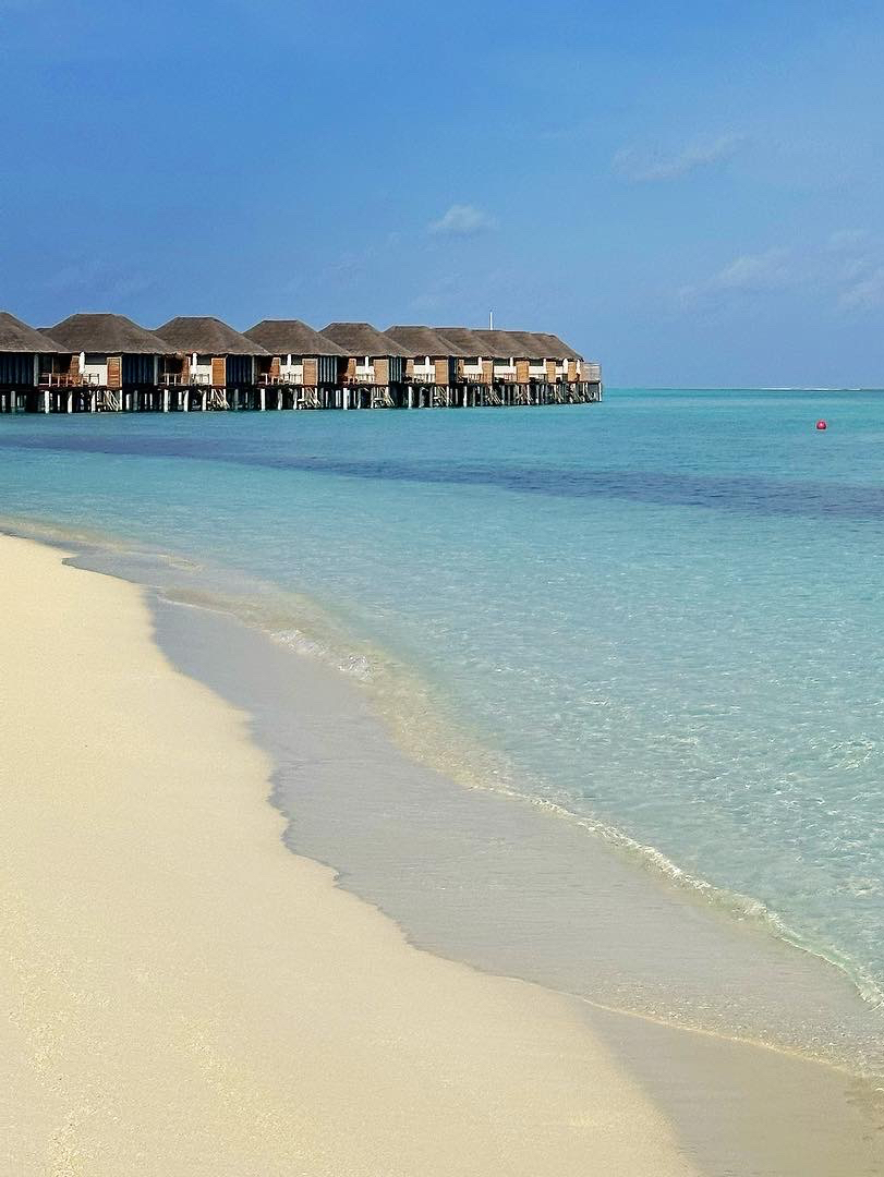 靠近马累～不用坐水飞就可以享受绝美海景的马尔代夫维拉沙鲁岛！