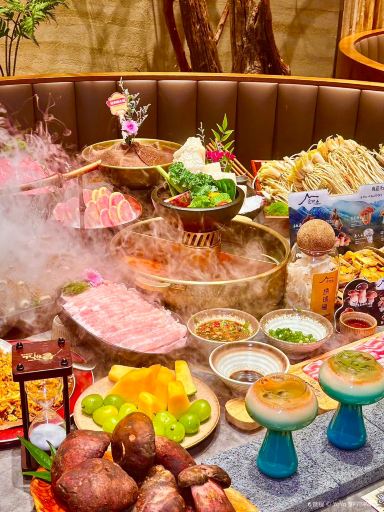 食那山·野生菌火锅(甘井子万达店)