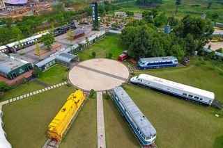 四川旅行|逛火车乐园,玩水上桨板,打卡仁寿的夏天